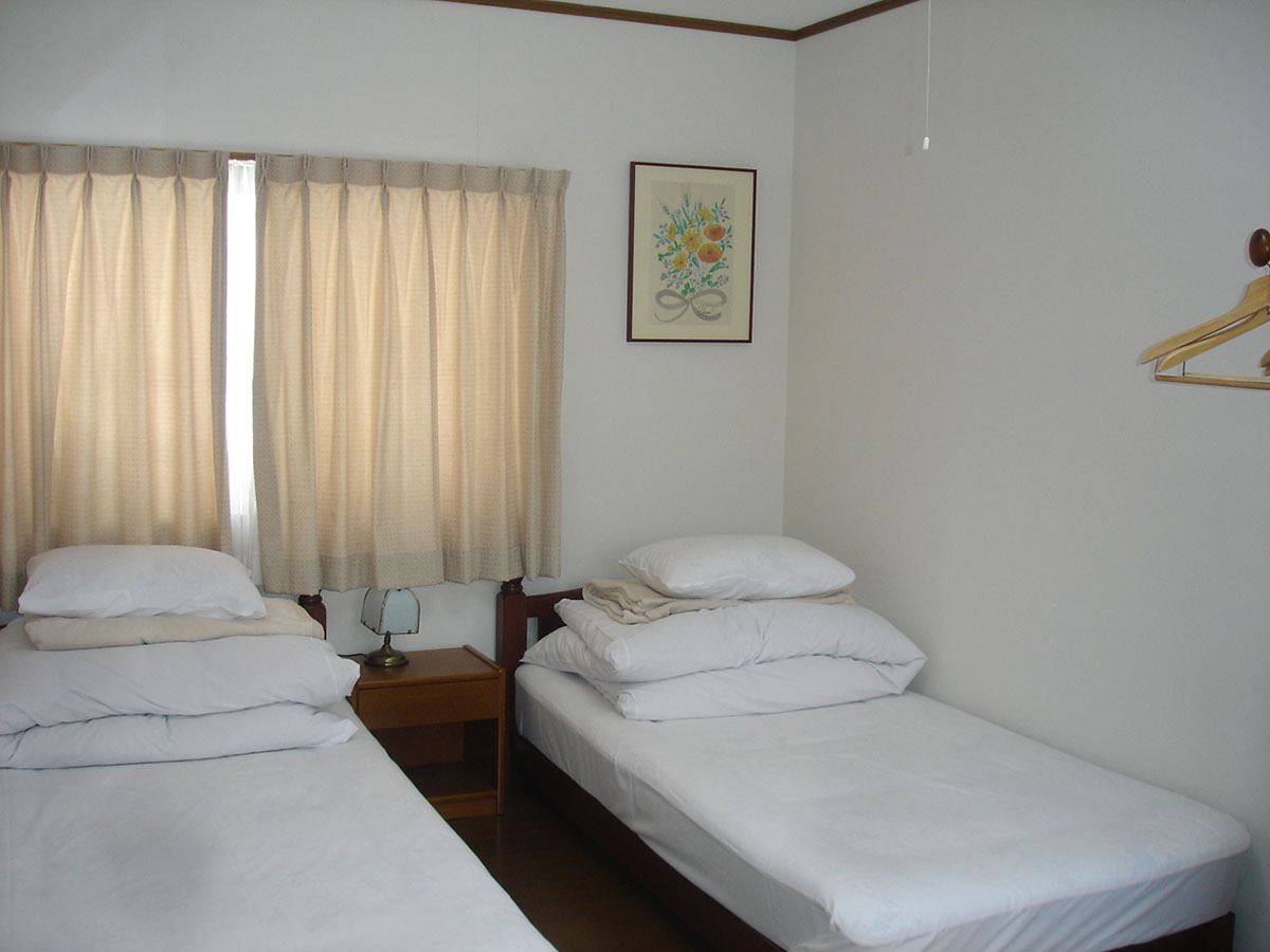 ペンション ログリゾートかんなべ